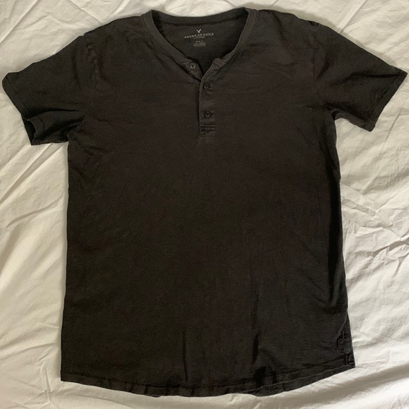 American Eagle Outfitters Other - Men’s American Eagle Black henley T-shirt